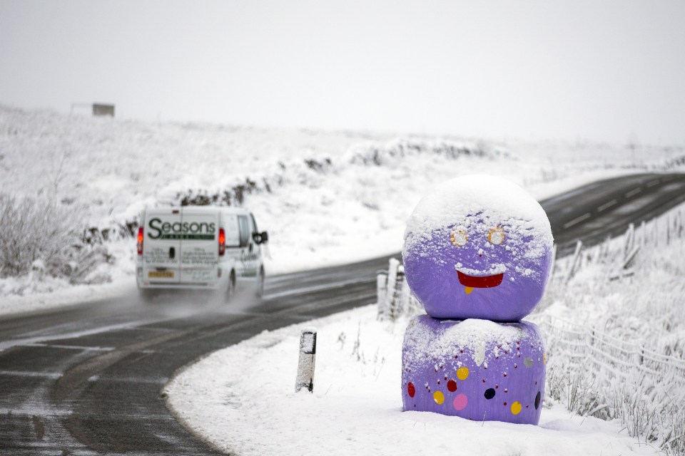  Drivers faced a hazardous drive this morning in the Yorkshire Dales around Ingleton as heavy snow fell