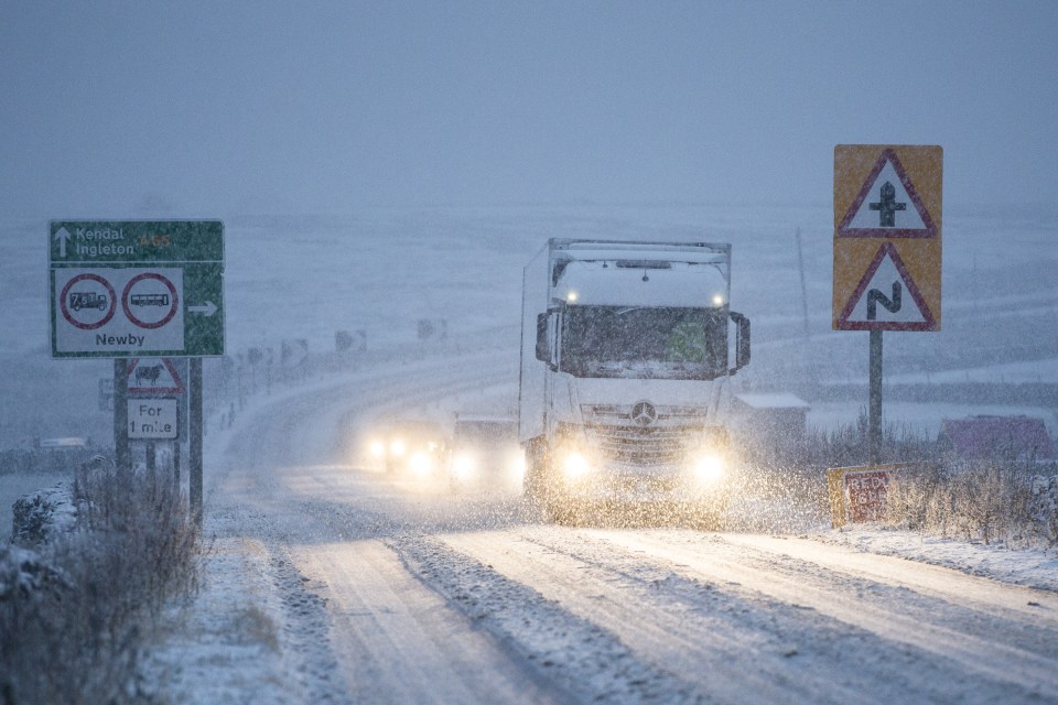  Vehicles had to be careful negotiating the roads of Yorkshire this morning as the overnight snowfall made for treacherous driving condition