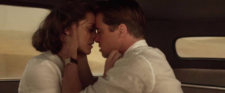  Brad Pitt and Marion Cotillard get hot and steamy in new film Allied