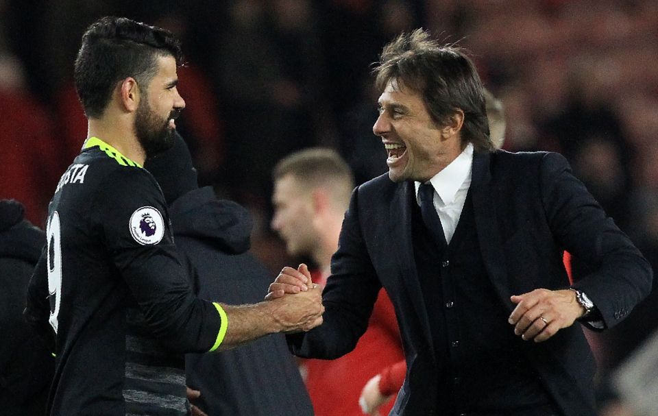  Antonio Conte and Diego Costa celebrated their win and top-flight status