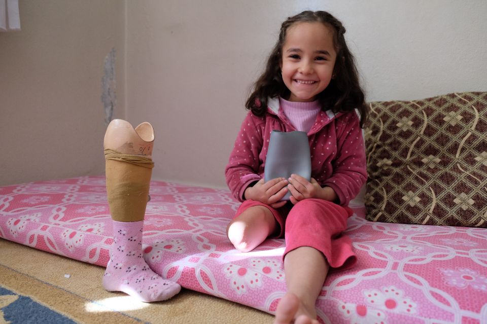  Shahad is learning to use her prosthetic leg at the rehab centre in Turkey