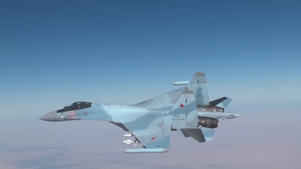  The bombers were escorted by Su-33 fighters from the Admiral Kuznetsov aircraft carrier