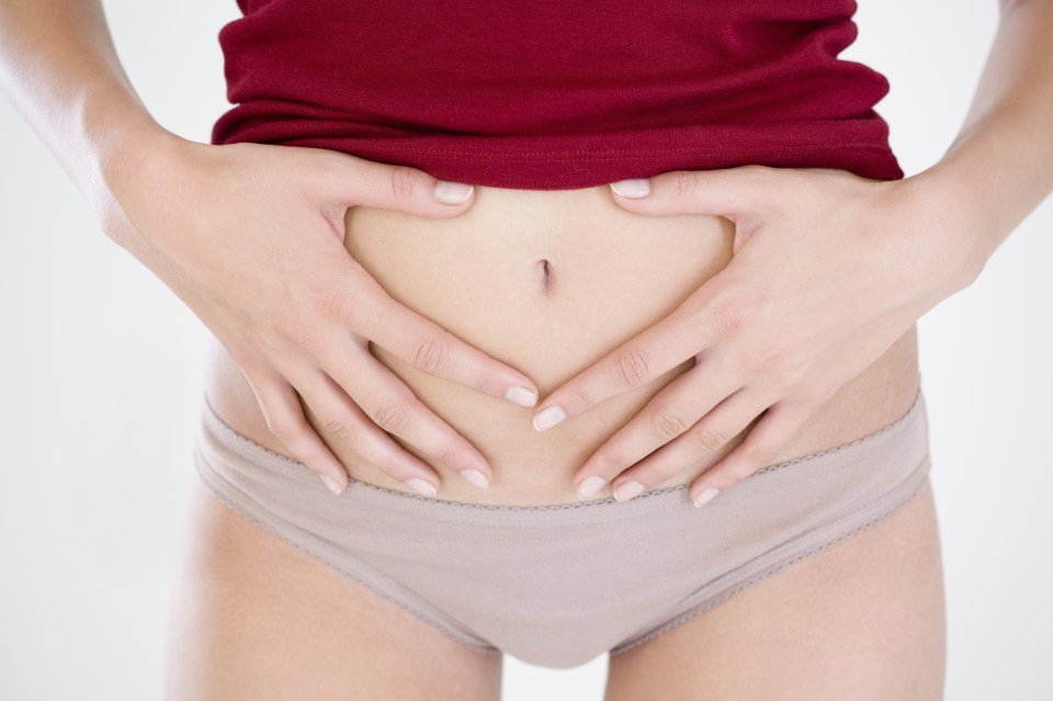 Though many women don't show early signs, if they do it's likely they will experience bloating and pain in their abdomen