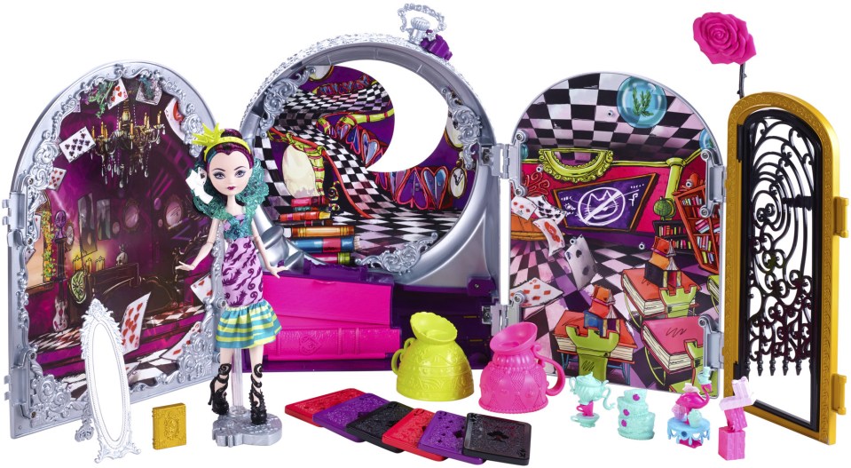  Ever After High Way To Wonderland Playset & Doll, was £59.99- now £30