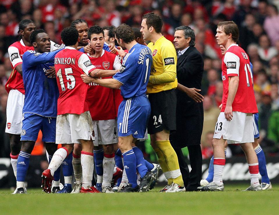  Chelsea and Arsenal players involved in post-match brawl back in 2007