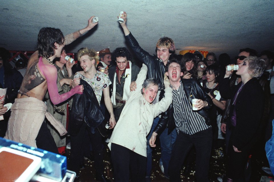 Sid Vicious Backstage