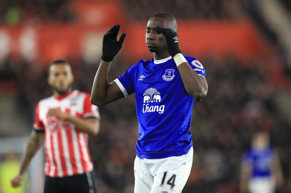  Everton's Yannick Bolasie dejected after a missed chance