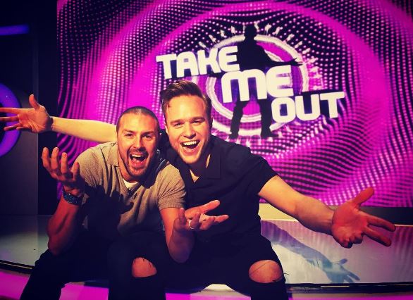 Olly stopped by the Take Me Out studios to try his hand at getting a date to Fernandos! 