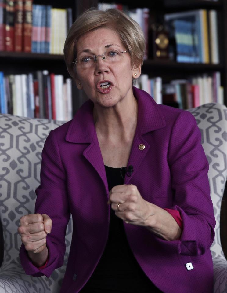  Leading Democrat Elizabeth Warren said last week she was trying to force through a new bill which meant Donald Trump has to place his business in a blind trust - or face impeachment