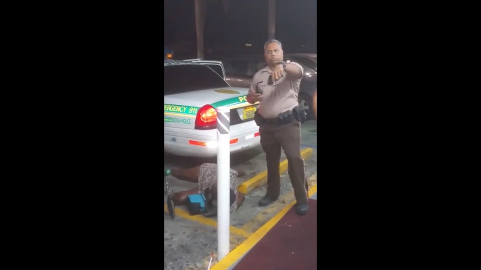  Double amputee falls out of wheelchair in shocking arrest in Miami, Florida