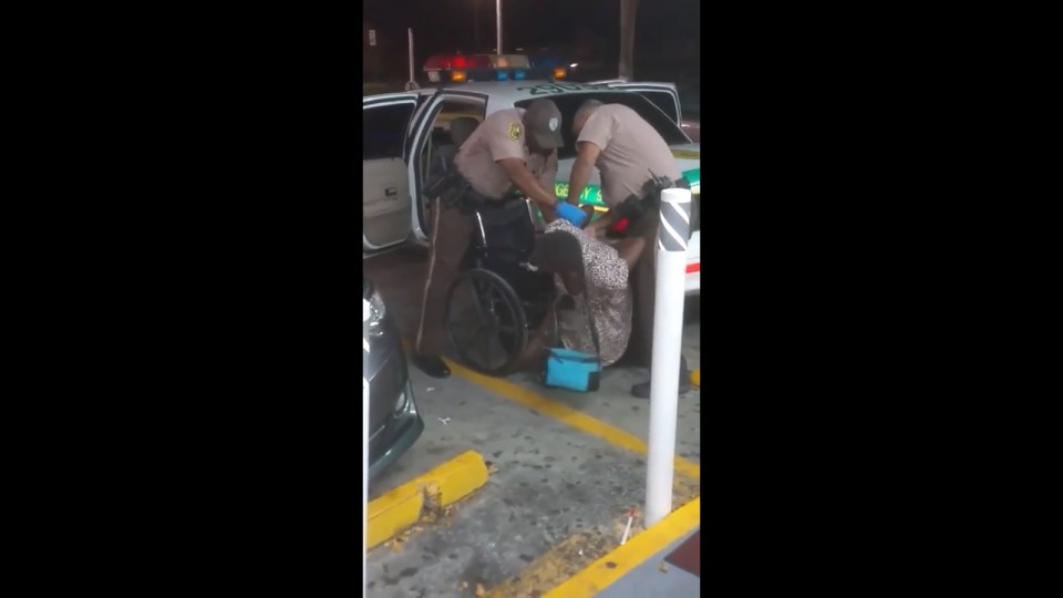  Double amputee falls out of wheelchair in shocking arrest in Miami, Florida