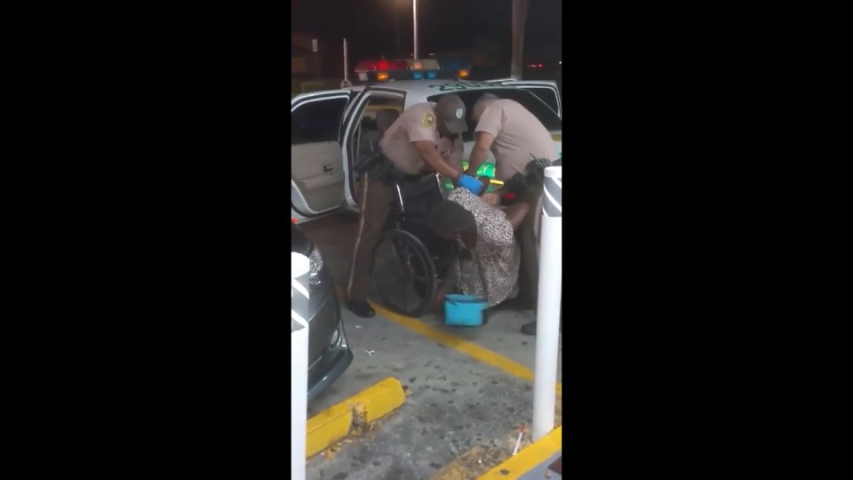  Double amputee falls out of wheelchair in shocking arrest in Miami, Florida