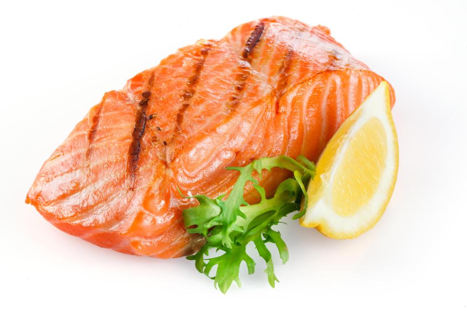  This low-fat omega-3-rich fish is a great meal for weight loss