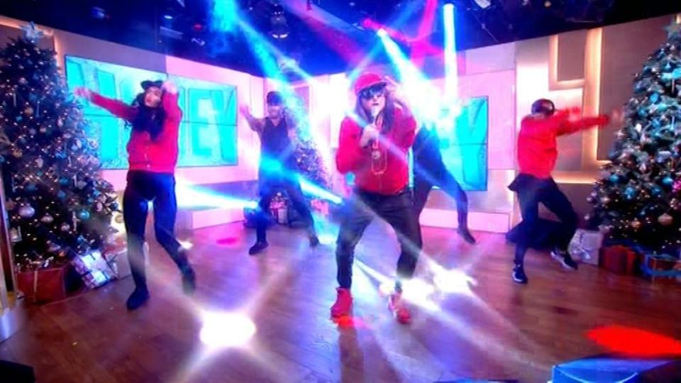  Honey performed live on This Morning's show