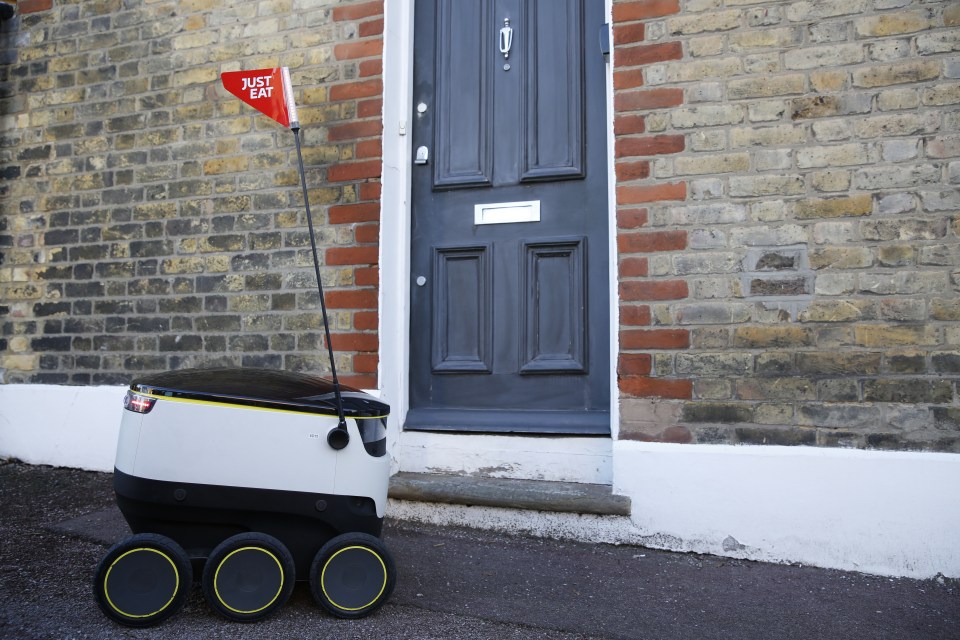 LONDON, ENGLAND - NOVEMBER 28: A general view of the Just Eat Robot on the streets of Greenwich on November 28, 2016 in London, England. (Photo by Tristan Fewings/Getty Images for Just Eat)