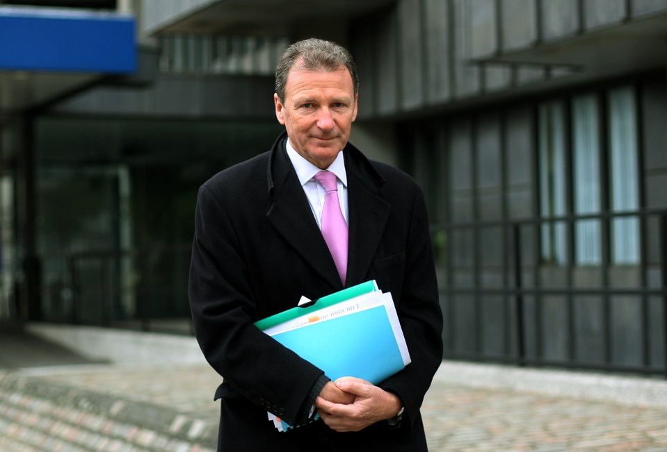  Lord O'Donnell said the need for a transitional deal was "blindingly obvious"