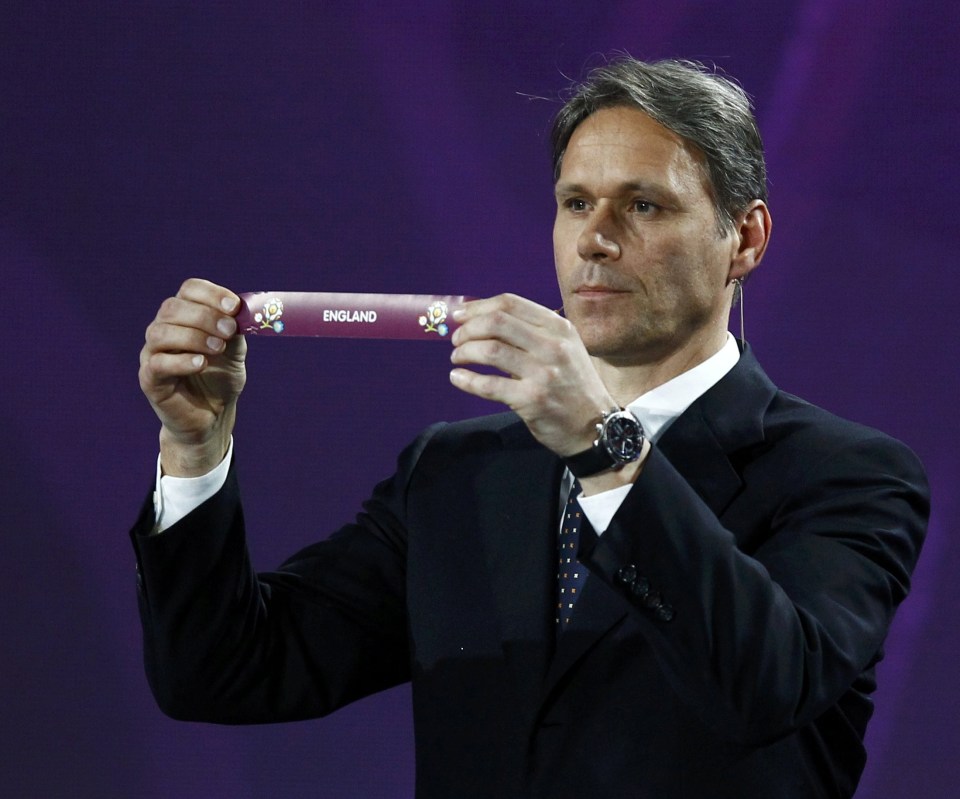 Marco van Basten has hailed the new introduction of the VARs 