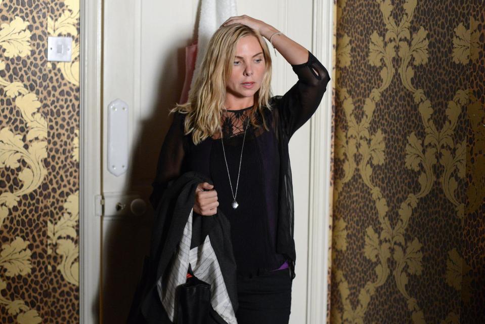  Ronnie Mitchell is leaving the soap over New Year