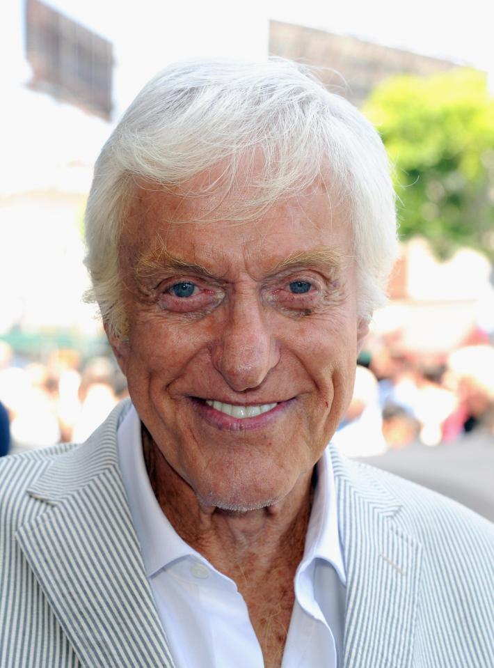  Dick Van Dyke has confirmed he will make a cameo appearance in the Mary Poppins sequel