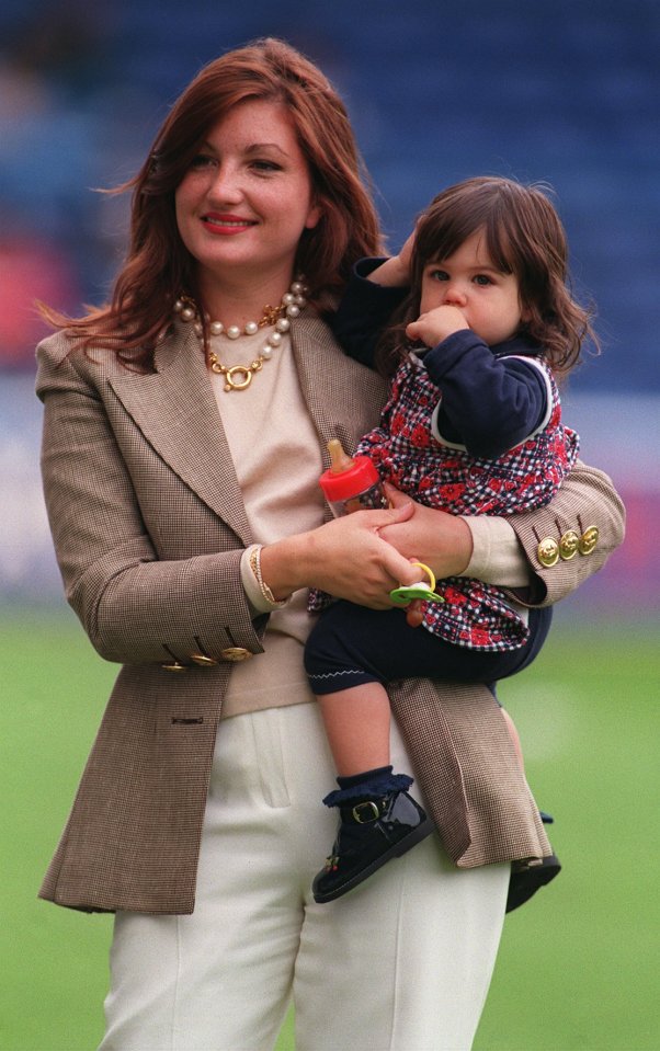 Karren Brady and baby daughter Sophia ... Soccer Freindly - Birmingham City v Derby County ... 26-07-1997