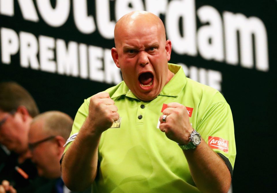  Michael van Gerwen must hope he can launch his own long-term reign as doubts emerge over Phil Taylor