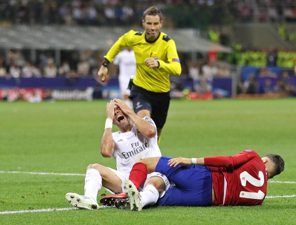 Clattenburg in full flow during the 2016 Champions League final