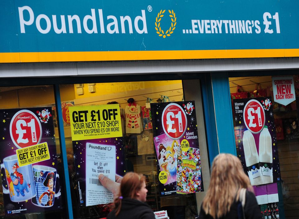  If Valentine's costs are stacking up, why not head to Poundland for their £1 Valentine's gift range?