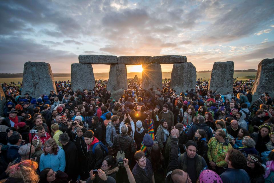  Approximately 5,000 people gazed to the heavens to witness the sunrise on the shortest day of the year