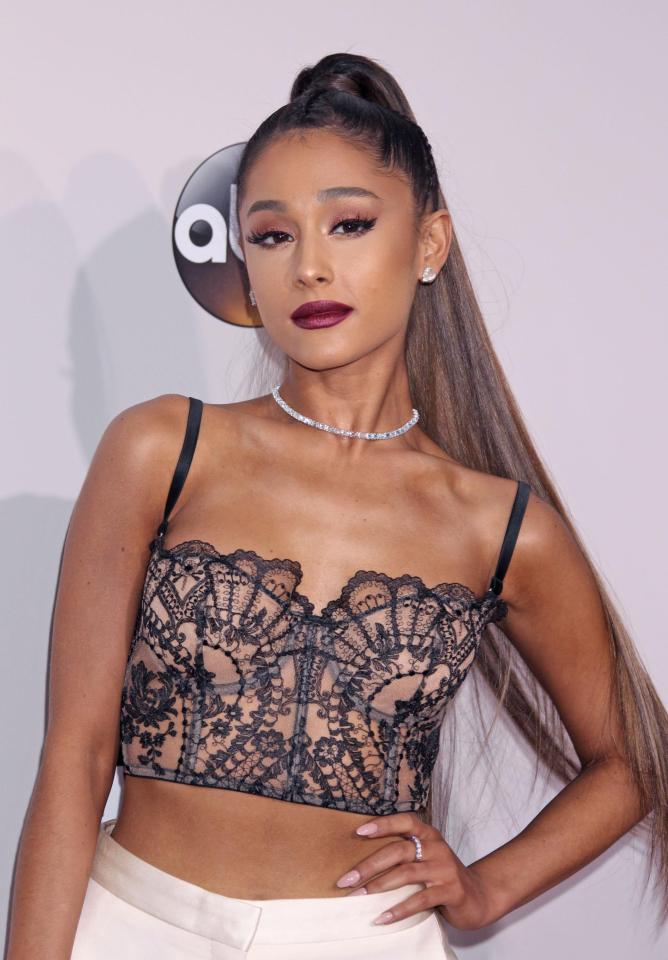  Glamorous Ariana has caught the eye of James