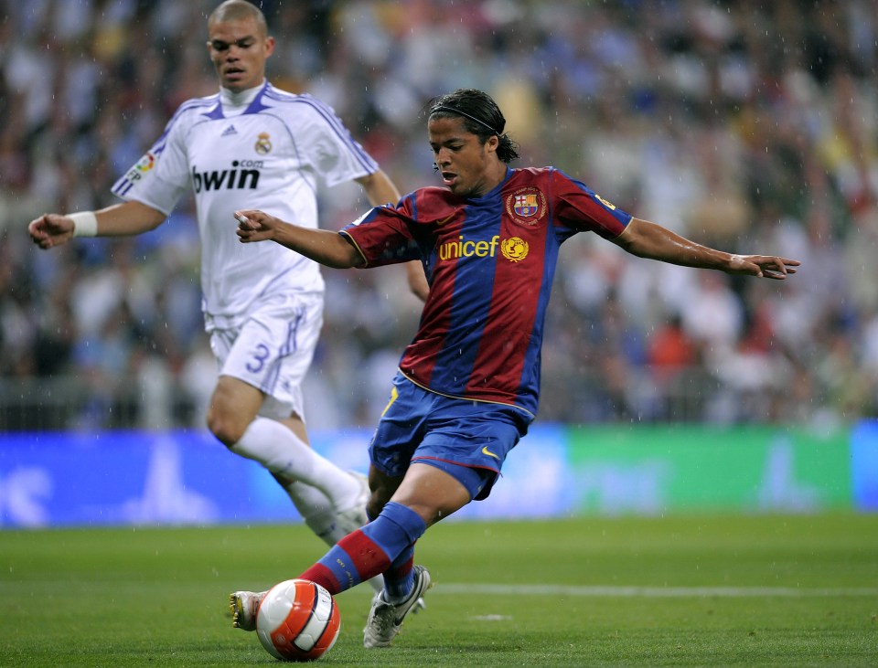 Giovani dos Santos kicked off his career at Barcelona before joining Tottenham