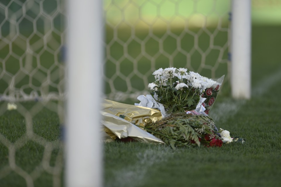 People pay tribute to the players of Brazilian team Chapecoense Real who were killed in a plane accident in the Colombian mountains