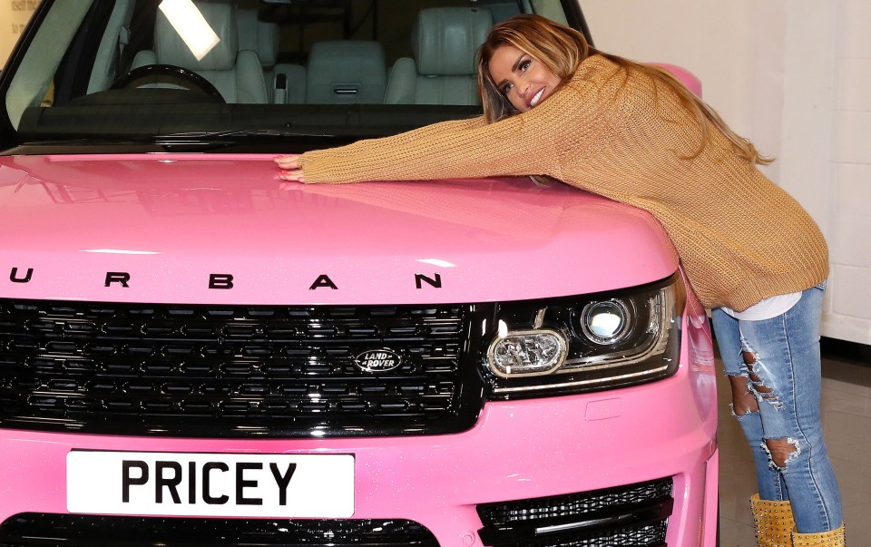  Katie even gave the Range Rover a hug