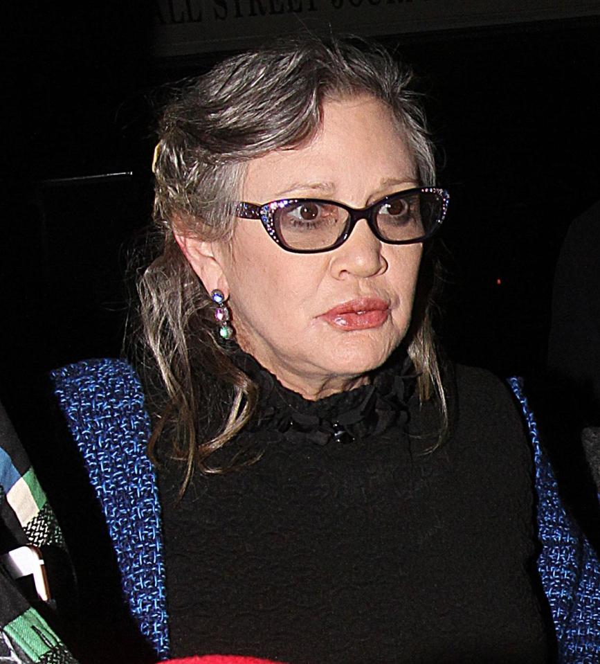  Carrie Fisher has been hospitalised following a ‘massive heart attack’