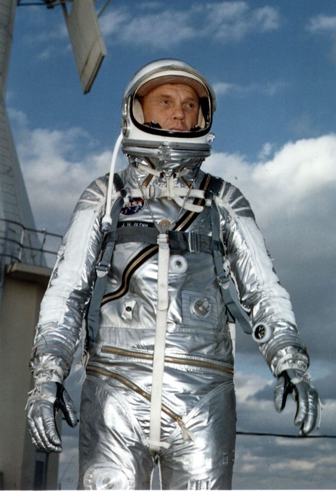  John Glenn wearing a Mercury pressure suit during training for his 1962 space flight