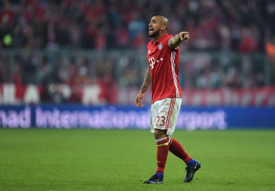 Antonio Conte is seeking a reunion with Bayern Munich midfielder Arturo Vidal