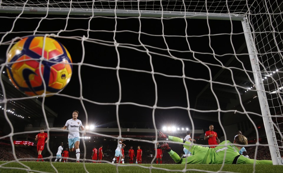  Karius took the blame for failing to deal with Dimitri Payet's free-kick