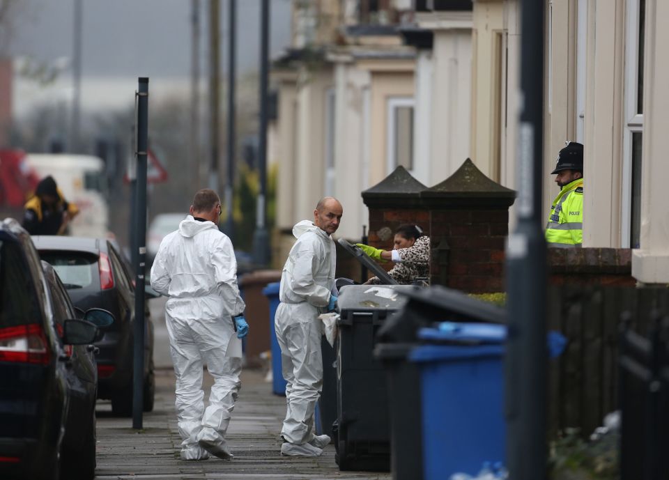  Forensic teams investigating in Leopold Street, Derby