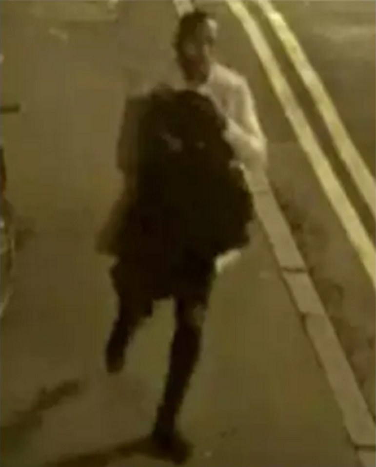  Police are now searching for the man believed to be responsible for punching another man to the ground in Hoxton Square