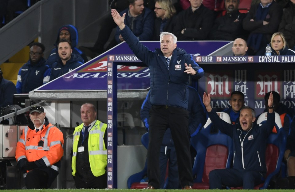  Alan Pardew will be hoping Crystal Palace bounce back from defeat against Manchester United