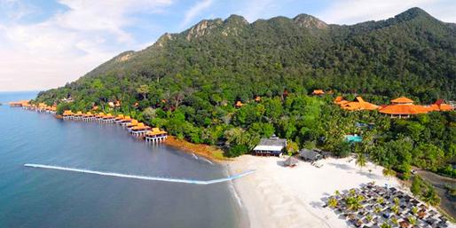 After a city break in Kuala Lumpur, guests will be able to relax on the beaches of Langkawi 