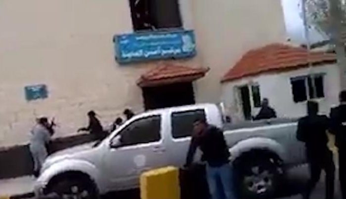  A dramatic video captures the shootout in the city of Karak