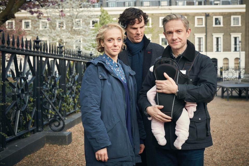  Martin, Amanda and Benedict Cumberbatch in scene from new Sherlock