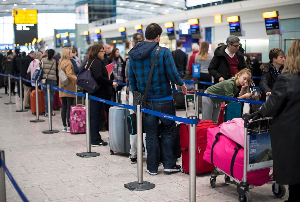  Queue . . . Heathrow terminal 5