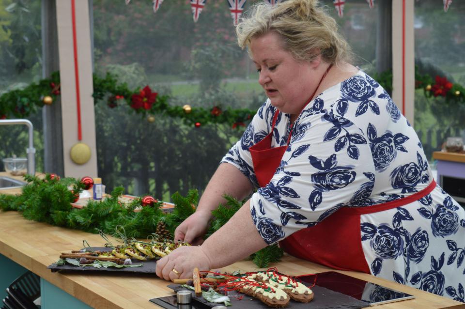  Mary-Anne wins The Bake Off Christmas Special