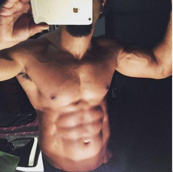  David Haye put this pic on Instagram on Xmas day from Miami - showing a far more defined set of abs