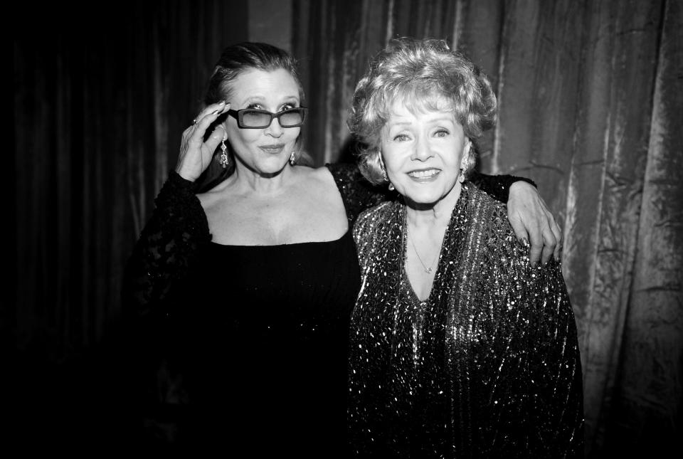  Singin' In The Rain legend Debbie Reynolds with her Star Wars icon daughter Carrie Fisher