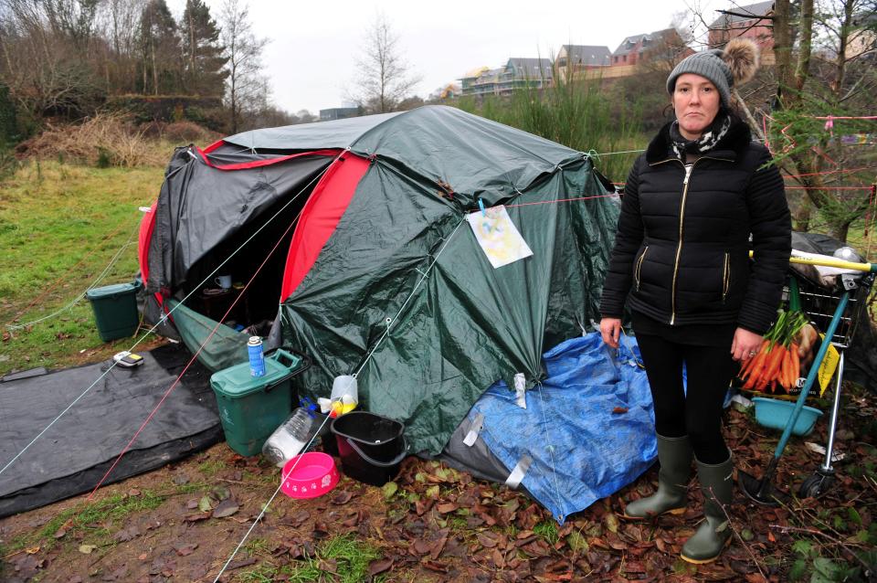  Kirsty has appealed for a new tent after freezing conditions led to zip breaking