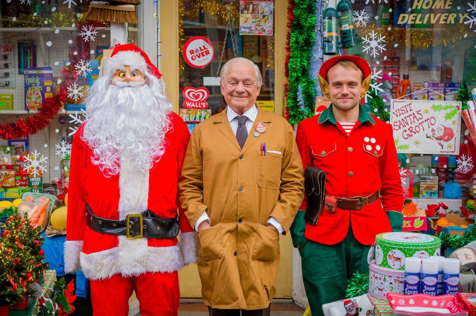  Still Open All Hours: Granville (David Jason, centre) and Gastric (Tim Healy) find themselves trying to convince Mrs Bridges to take her philandering hubby back