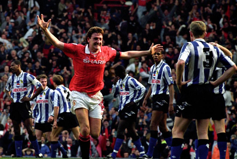  Steve Bruce celebrated emphatically after scoring a crucial goal in Manchester United history