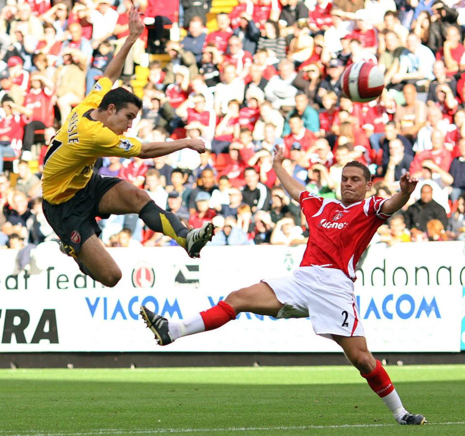  Robin van Persie showed tremendous athleticism and technique to score the volley